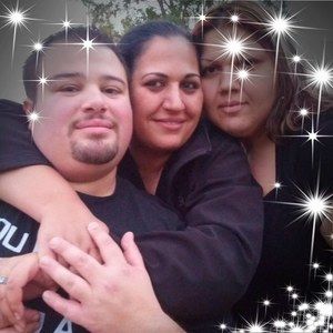 Meet your Posher, Stela